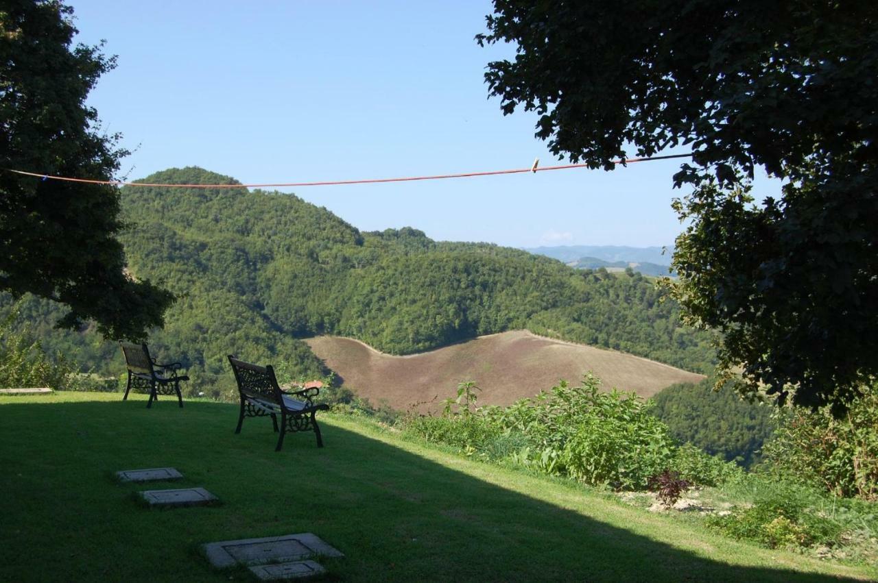 Girfalco Country House Panzió Urbino Kültér fotó